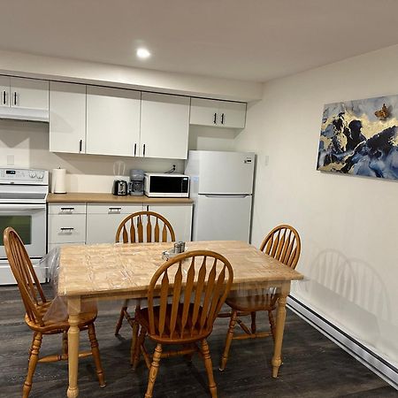 Central Halifax One Bedroom Apartment In Clayton Park Exterior photo